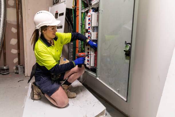 Best Local Electrician Companies  in Burton, MI